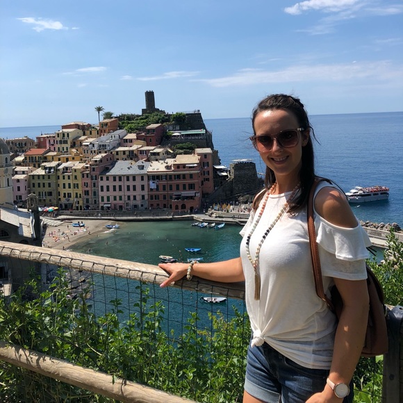 Meet your Posher ⭐️ Posh Ambassador⭐️ - Picture 12 of 12